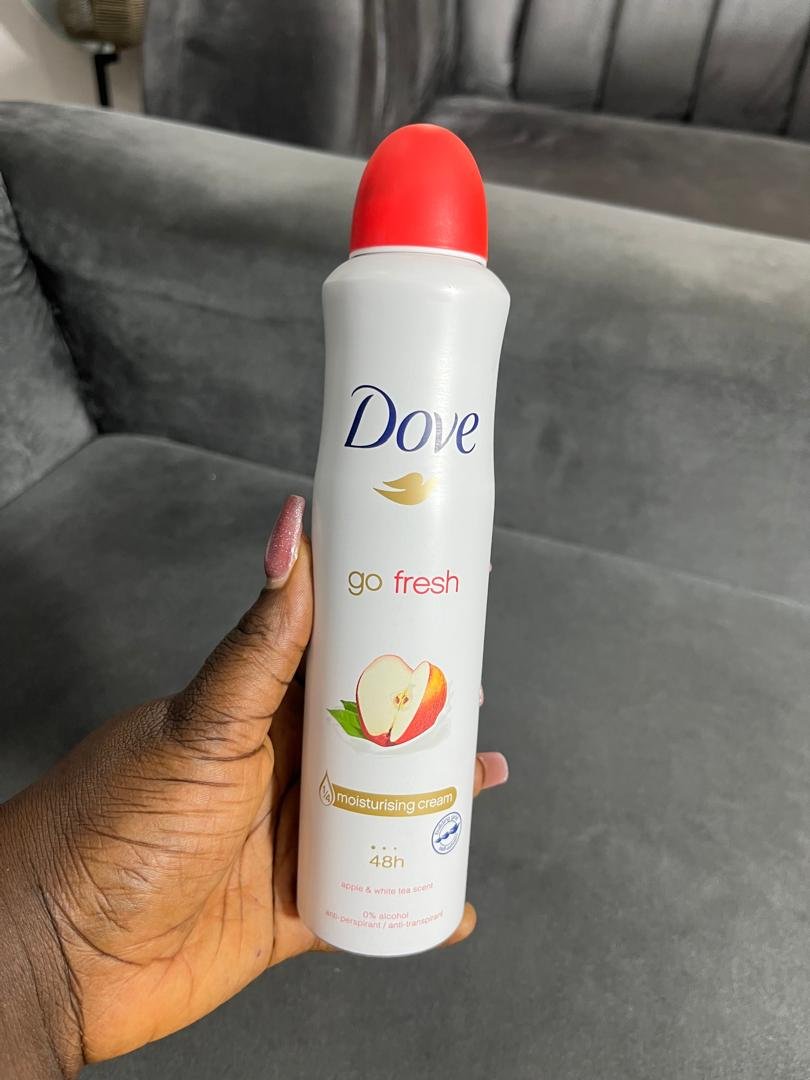 Dove Go Fresh Apple & White Tea Scent Body Deodorant Spray 250ml 1000414636